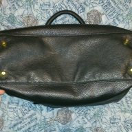 Черна кожена дамска чанта, снимка 3 - Чанти - 11954053