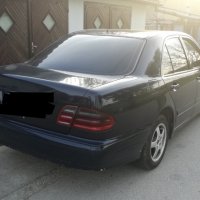 Мерцедес Е-220ЦДИ/Mercedes E-220CDI, снимка 7 - Автомобили и джипове - 25967071