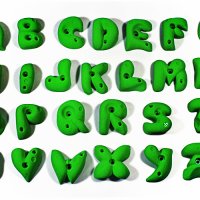 Цветни полиестерни камъни за катерене Латинска азбука АС3033 и аксесоари за детски площадки, снимка 1 - Други - 25142481