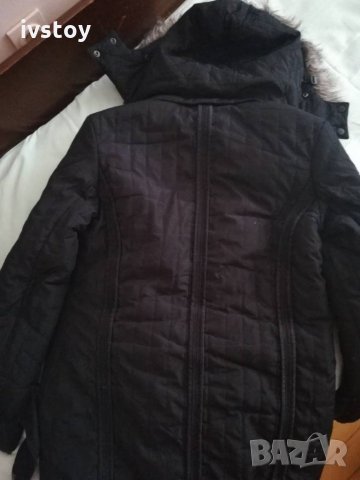 Дамско зимно яке с качулка размер L