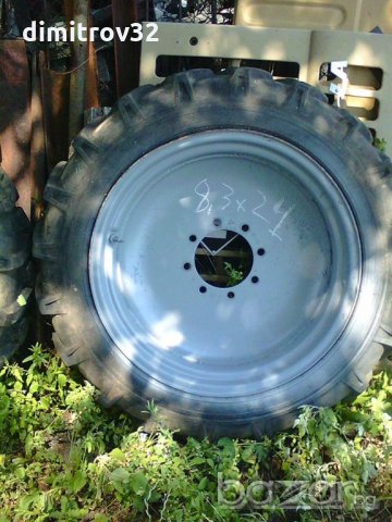2 броя гуми с джанти, снимка 2 - Селскостопанска техника - 18794061