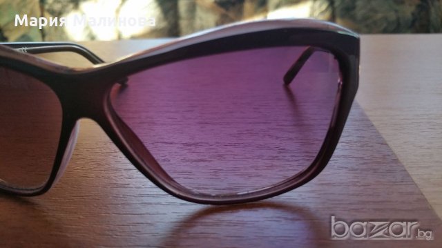 Дамски слънчеви очила  Benetton, снимка 7 - Слънчеви и диоптрични очила - 20344369