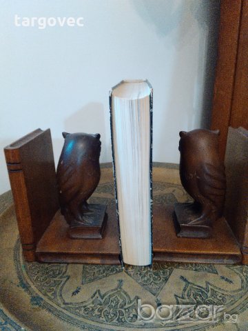 резбовани органаизери за книги, снимка 2 - Статуетки - 18396783