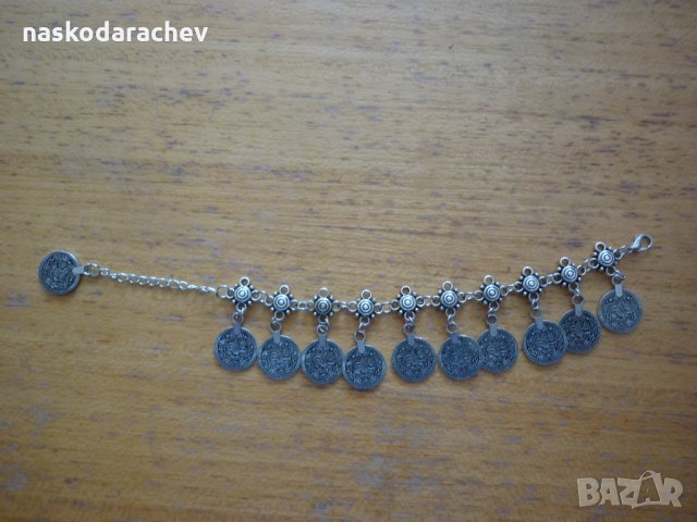 Гривни с пендари, етно колиета, обеци, диадеми подходящи за народна носия, снимка 7 - Гривни - 23262679