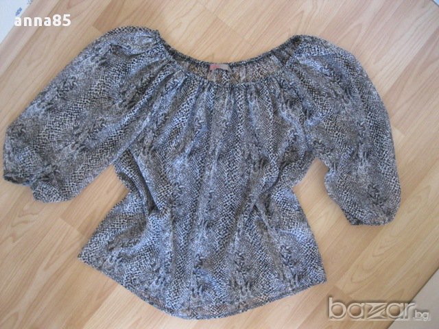 Шифонче с буфан ръкави. 