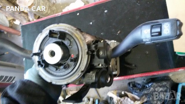 Кормилна конзола за Audi - A4 (B6 8E) - 1.9 TDI (130 Hp), снимка 3 - Части - 24999587