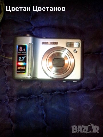Продавам цифров фотоапарат Samsung , снимка 2 - Фотоапарати - 23442838