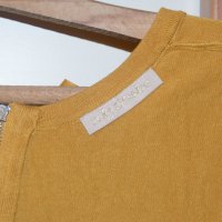 Интересна блуза в цвят горчица със сатена падела отпред, снимка 2 - Блузи с дълъг ръкав и пуловери - 23676270