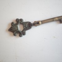 стар ключ за мебел, снимка 1 - Антикварни и старинни предмети - 22328965