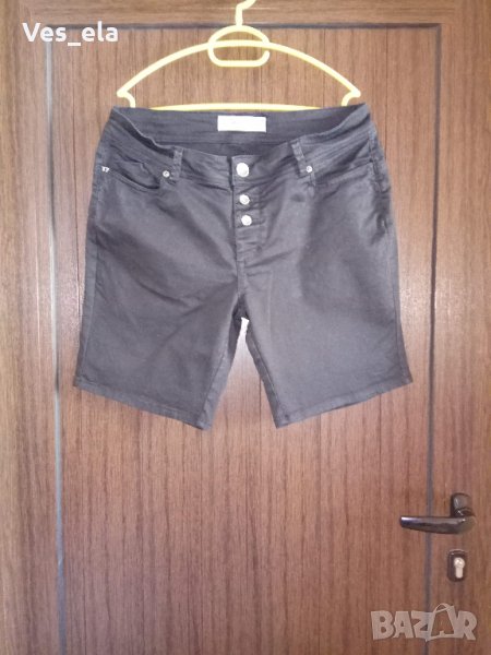 черни летни панталонки с външно закопчаване, снимка 1