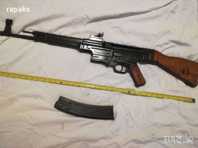 Автомат STG. Автоматична пушка, карабина, пистолет, револвер - реплика, снимка 3 - Колекции - 25774598