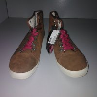 Vans оригинални обувки, снимка 2 - Кецове - 24100359