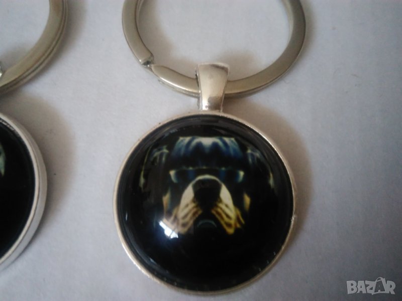 Стъклен 3D ключодържател с Булдог, снимка 1