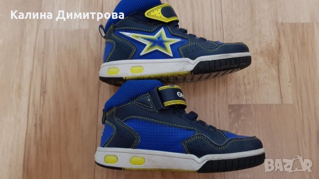 GEOX обувки с лед светлини 30номер, снимка 3 - Детски обувки - 24679770