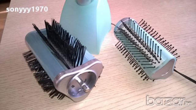 Ел четка за коса с зарядно и акумулатор с 3 приставки-от швеицария, снимка 5 - Преси за коса - 16956287