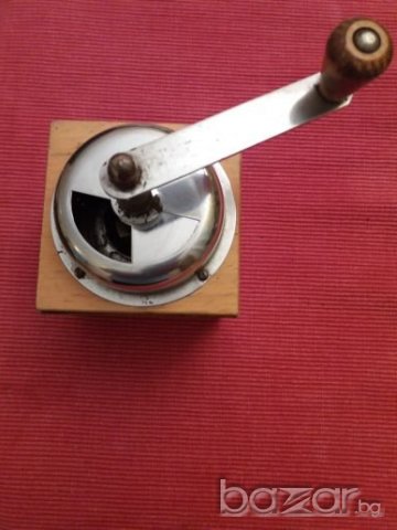 Стара мелничка за подправки и кафе., снимка 5 - Колекции - 20485817