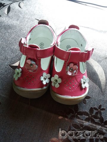 Детски сандали, снимка 1
