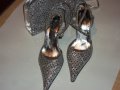 Три чифта дамски обувки , единият от,които в комплект с чанта., снимка 12