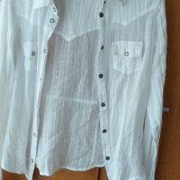 Ефирна бяла риза, размер S, снимка 1 - Детски ризи - 25178257