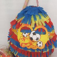 Футболна пинята, Голяма пинята 115см+ подарък маска и конфети 10лв ,готови за изпращане 	Голяма пи, снимка 4 - Рисуване и оцветяване - 16363085