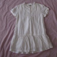 Бяла ленена туника на Zara 5/6г, снимка 1 - Детски Блузи и туники - 18302324