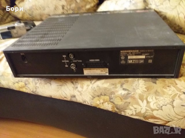 NORDMENDE VIDEO V100 C VHS, снимка 7 - Плейъри, домашно кино, прожектори - 26105384