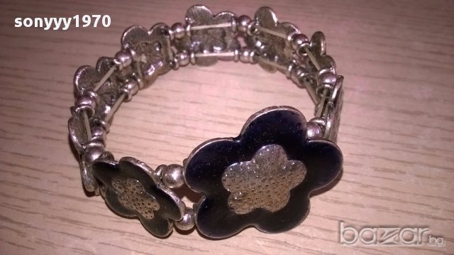 Ретро колекиция масивна гривна-внос швеицария, снимка 8 - Антикварни и старинни предмети - 17361445