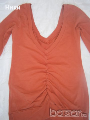 Дамска блуза на Бершка с гол гръб - М размер, снимка 4 - Блузи с дълъг ръкав и пуловери - 12304461