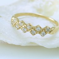  златен пръстен с циркони -малък царски- 1.19 грама, размер №50.5, снимка 2 - Пръстени - 13285879