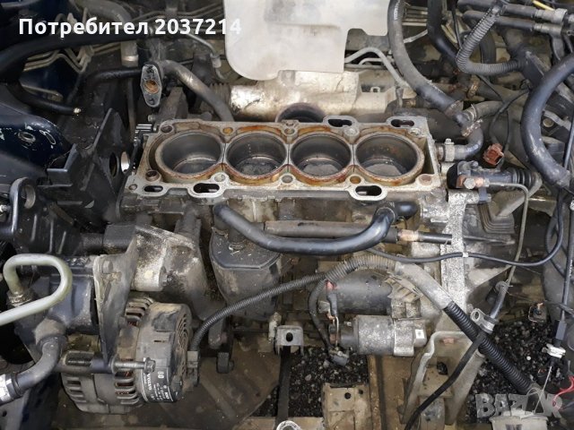 Двигател за Волво Volvo S40/V40, снимка 1