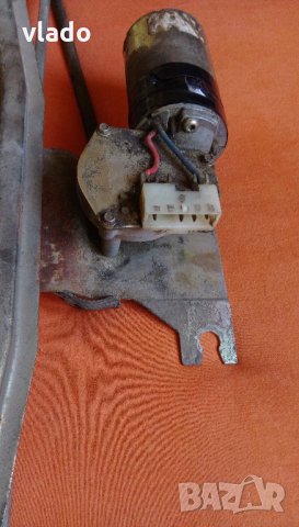Механизъм с ел. мотор за предни чистачки, снимка 2 - Части - 22771492