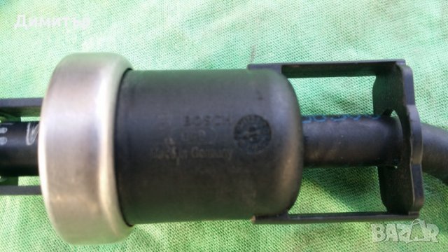 оригинален клапан на излишното гориво и металните тръбички от двигател 2.0 TDI 16V CR за Ауди,Фолксв, снимка 5 - Части - 24427450