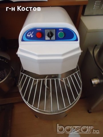 Тестомесачки Втора употреба за закуски пици и хляб Вилични Тестомесачки Втора употреба за закуски , снимка 3 - Обзавеждане за заведение - 19805441