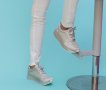 Дамски спортни обувки с вградена платформа, снимка 4
