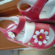 нови кожени сандали Bambini, 25ти номер, снимка 7 - Детски сандали и чехли - 11318950