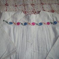 Автентична къса кенарена риза от национална носия, снимка 4 - Антикварни и старинни предмети - 18871271