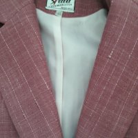 Комплект сако и панталон в красив цвят., снимка 2 - Комплекти - 25520654