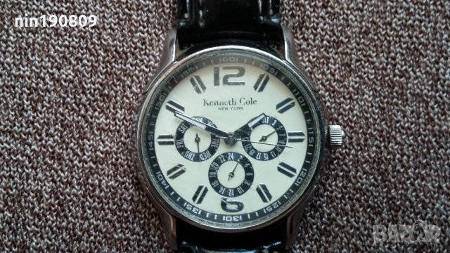 Часовник Kenneth Cole