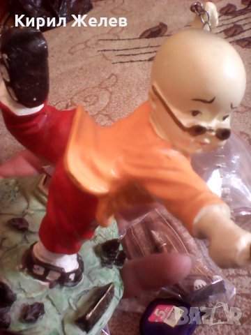 Малко кореиче 8119 каратис и.т.ф , снимка 6 - Колекции - 25243471