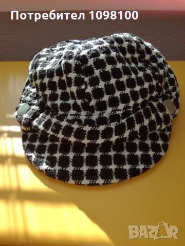 Дамска шапка, снимка 2 - Шапки - 23830520