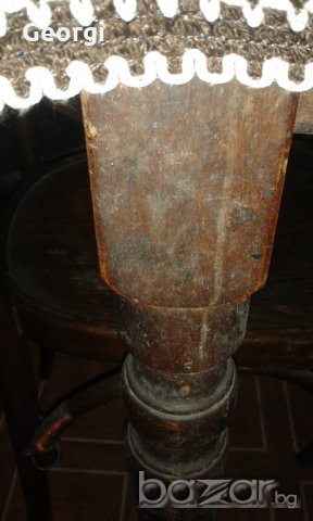 Маса старинна Орехова с 4 стола, снимка 3 - Маси - 20620659