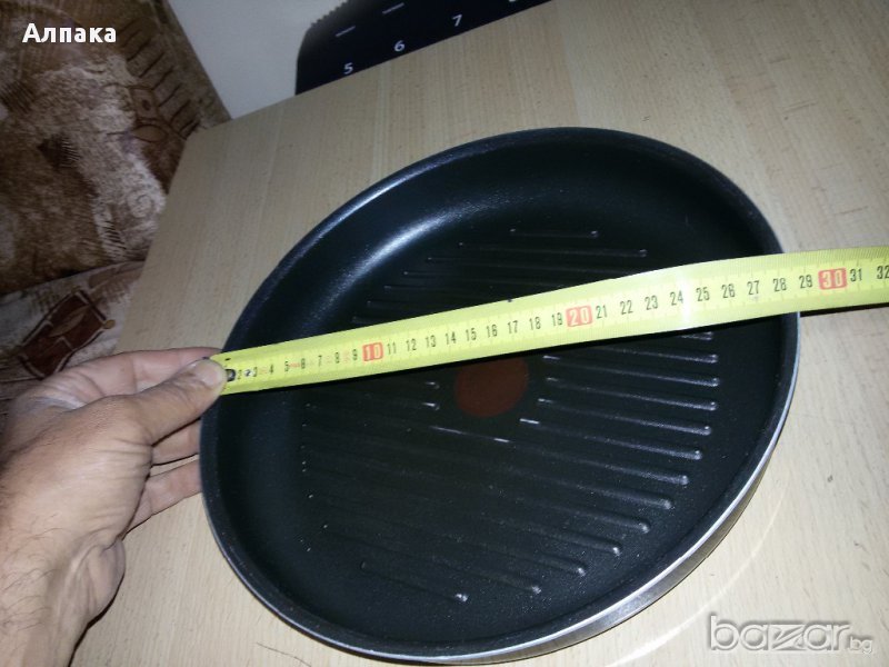 Продавам няколко тави  на Тефал, снимка 1