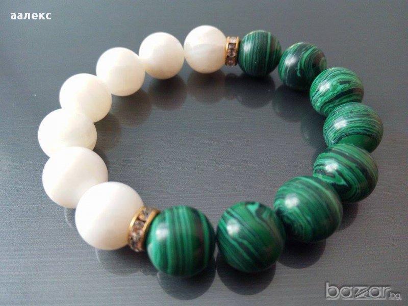 Ръчно изработена гривна от естествени камъни, снимка 1