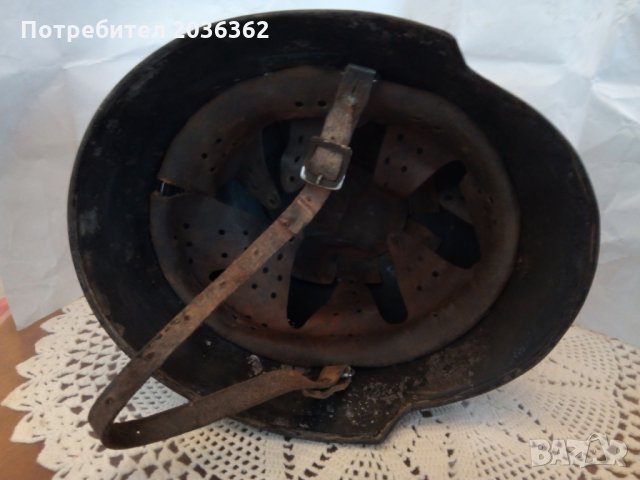 Стара германска военна каска луфтвафе ,ВСВ., снимка 3 - Антикварни и старинни предмети - 24602742