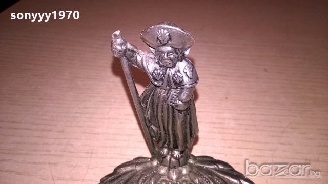 кардинал-свещник-11х9х8см-внос швеицария, снимка 3 - Антикварни и старинни предмети - 18457012