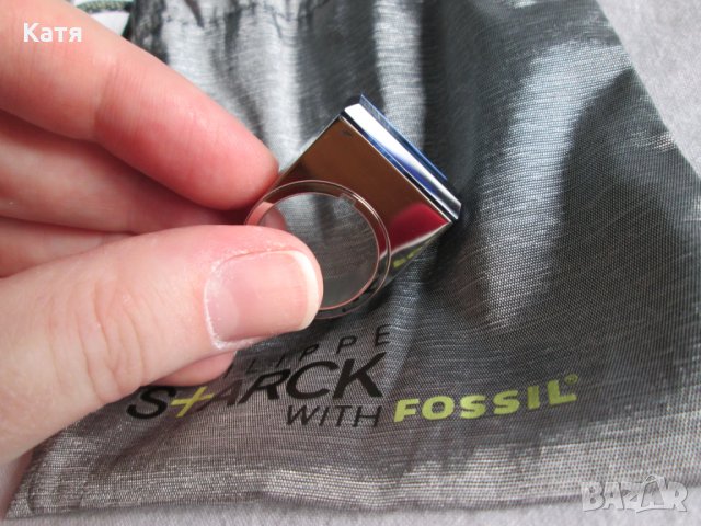 Пръстен часовник Philippe Starck with Fossil , снимка 4 - Други - 25365017
