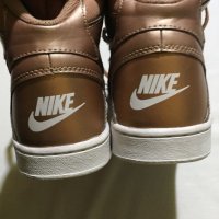 Маратонки Nike Air Force, снимка 4 - Маратонки - 20680437