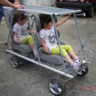 Продавам ПОРЪЧКОВА количка за деца-близнаци от 2 до 6 години, снимка 1 - Стоки за близнаци - 13149821
