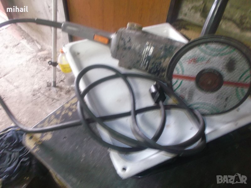 голям  Ъглошлайф , снимка 1