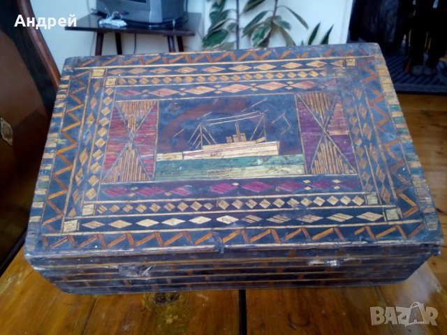 Старо дървено куфарче, снимка 1 - Антикварни и старинни предмети - 23863500